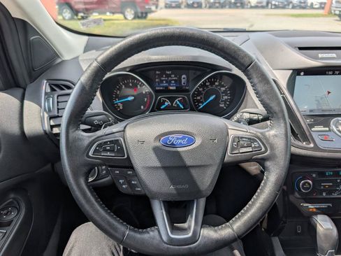 Used 2017 Ford Escape Titanium AWD/4WD image 20