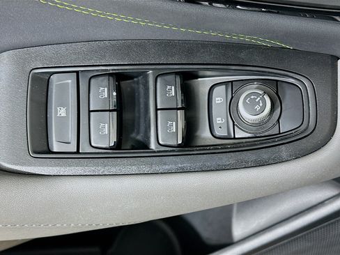 Used 2025 Subaru Outback Onyx Edition AWD/4WD image 15