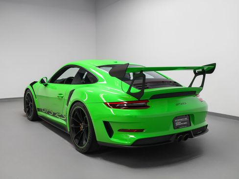 Certified 2019 Porsche 911 GT3 RS RWD image 3