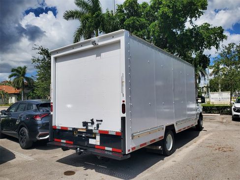 Used 2024 Ford E-350 and Econoline 350 Super Duty w/ Driver's Safety Package image 6