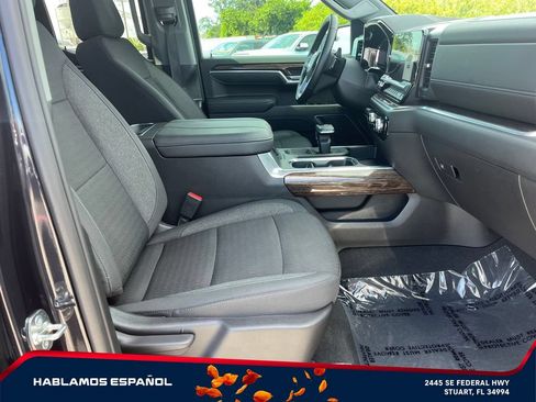 Certified 2025 GMC Sierra 1500 Elevation RWD image 19
