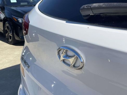 Used 2021 Hyundai Tucson SE w/ Cargo Package image 8