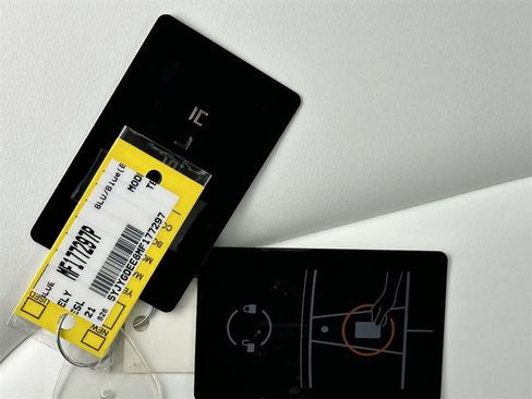 Used 2021 Tesla Model Y Long Range image 21