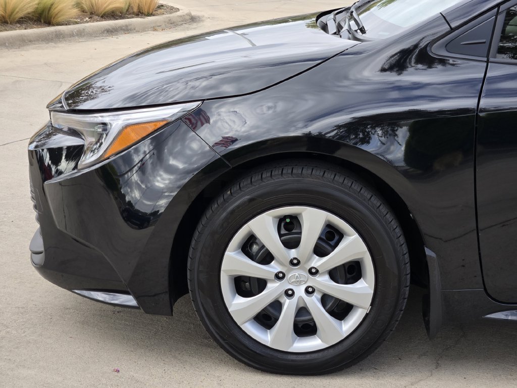 Certified 2024 Toyota Corolla LE FWD image 7