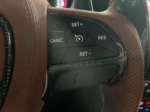 Used 2019 Dodge Challenger SRT Hellcat Redeye image 35