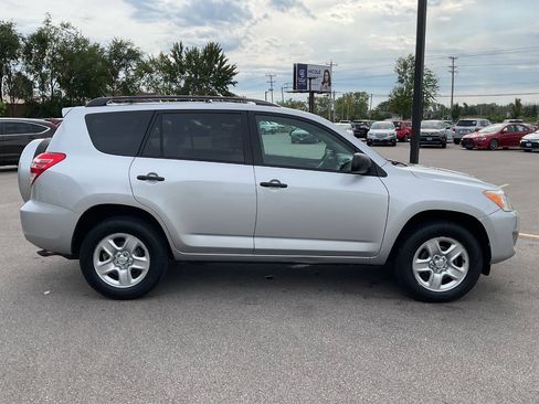Used 2011 Toyota RAV4 4WD w/ Base L4 Extra Value Pkg image 9