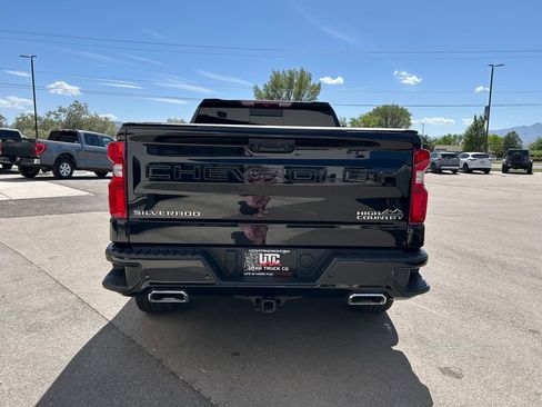 Used 2022 Chevrolet Silverado 1500 High Country AWD/4WD image 6