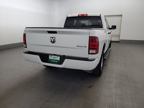 Used 2018 RAM 1500 Express AWD/4WD image 7