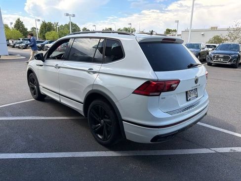 Used 2023 Volkswagen Tiguan SE R-Line AWD/4WD image 2