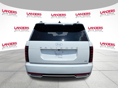 Used 2026 Hyundai Palisade Calligraphy AWD/4WD image 4