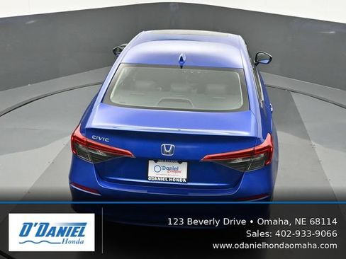 Used 2023 Honda Civic EX image 17