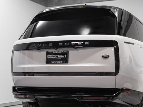 Used 2023 Land Rover Range Rover Long Wheelbase Autobiography image 78