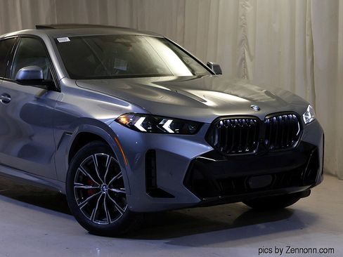 New 2026 BMW X6 xDrive40i w/ Climate Comfort Package image 2