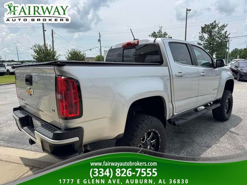 Used 2017 Chevrolet Colorado LT w/ LT Convenience Package RWD image 6