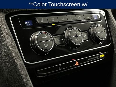 Used 2023 Volkswagen Atlas Cross Sport SE w/ Panoramic Sunroof Package AWD/4WD image 11