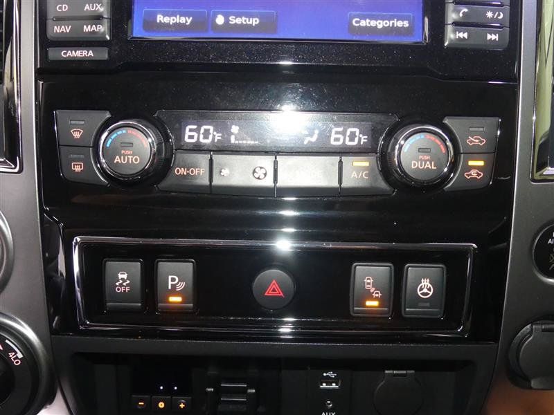 Used 2017 Nissan Titan Platinum Reserve AWD/4WD image 38