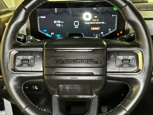 Used 2025 GMC Hummer EV 2X w/ LPO, Dark Essentials Package AWD/4WD image 25