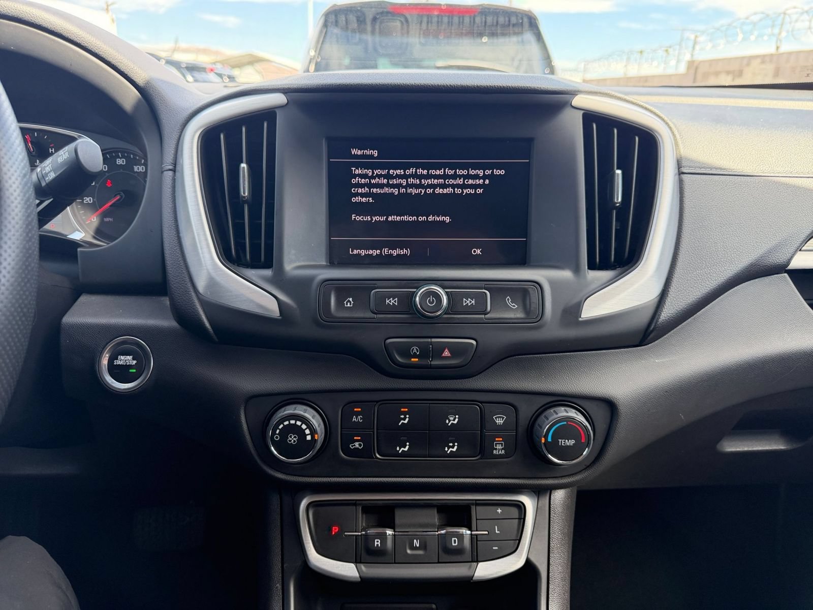 Used 2024 GMC Terrain SLE FWD image 16