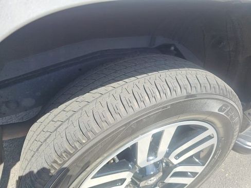 Used 2023 Toyota 4Runner Limited image 33