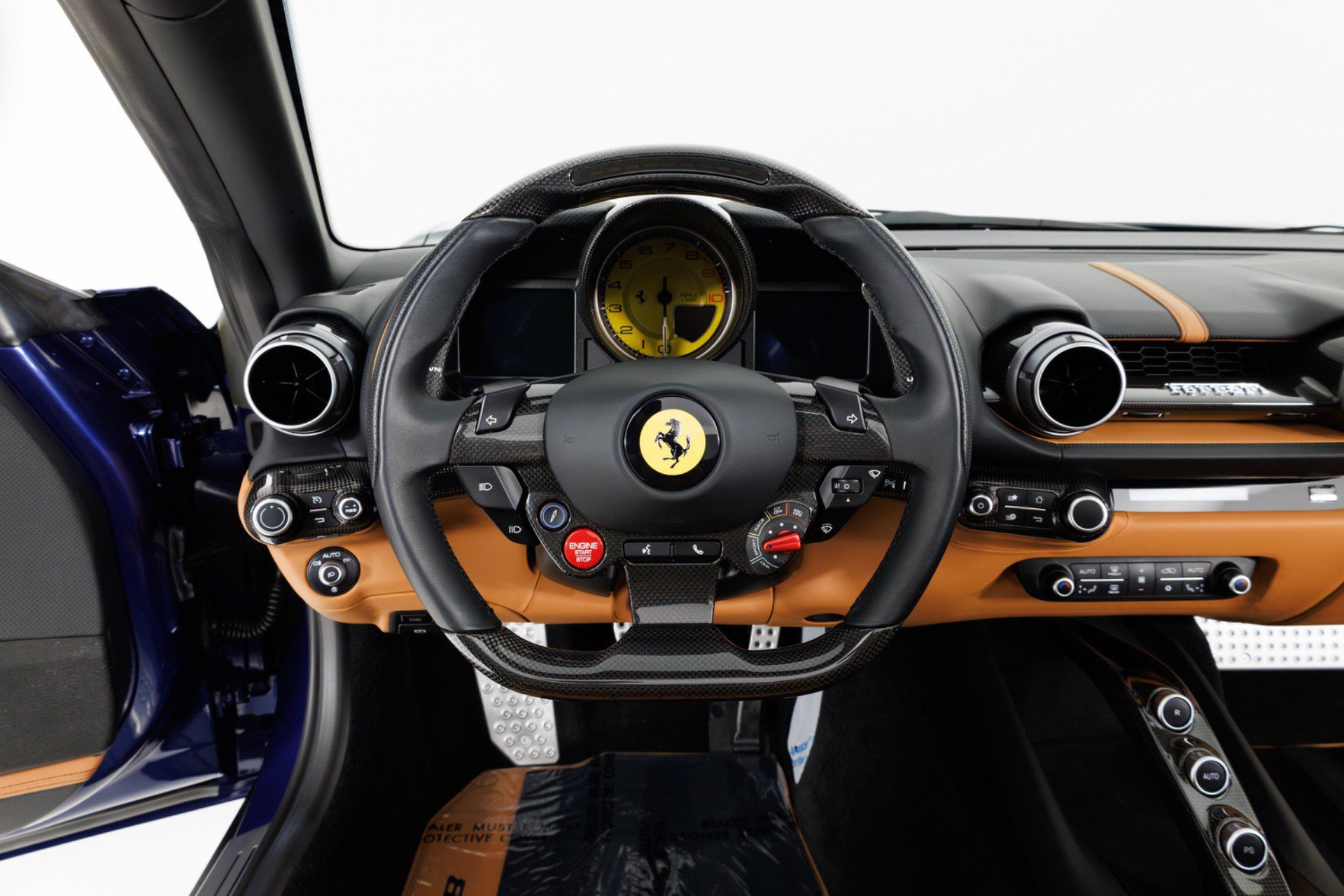 Used 2021 Ferrari 812 GTS RWD image 22