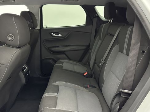 Used 2023 Chevrolet Blazer LT image 30