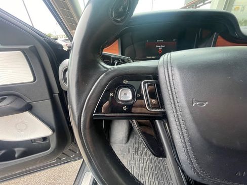 Used 2020 Lincoln Aviator Reserve w/ Equipment Group 201A image 26