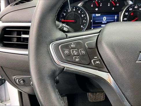 Used 2024 Chevrolet Equinox LT image 18