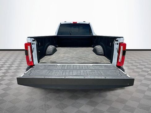 Used 2024 Ford F350 XL w/ 360-Degree Camera Package RWD image 23