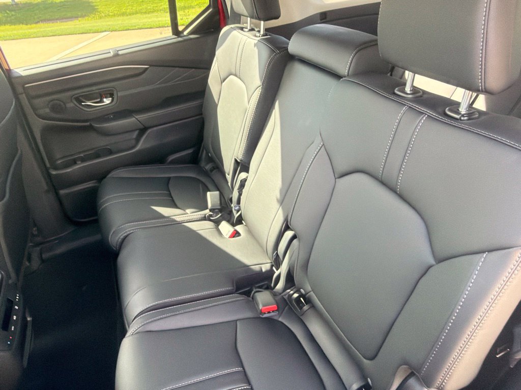 New 2026 Honda Pilot Touring image 28
