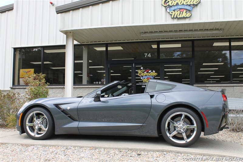 Used 2014 Chevrolet Corvette Stingray Coupe w/ 3LT Preferred Equipment Group RWD image 8