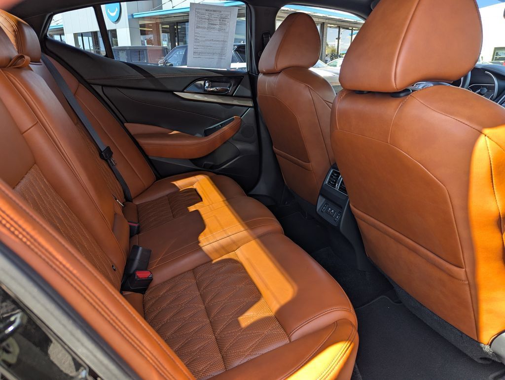 Used 2019 Nissan Maxima Platinum w/ Reserve Package FWD image 35