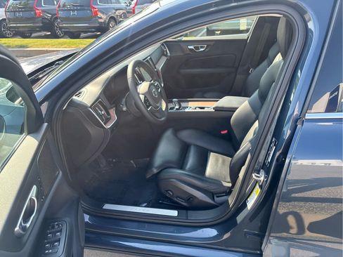 Used 2023 Volvo S60 B5 Ultimate w/ Climate Package FWD image 52