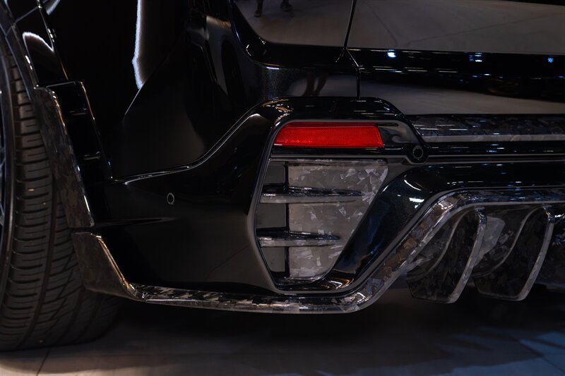 Used 2025 Rolls-Royce Cullinan AWD/4WD image 31