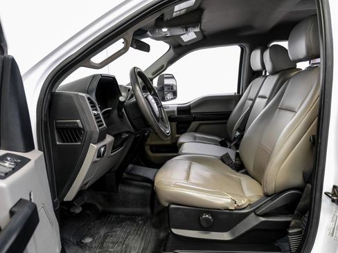 Used 2021 Ford F350 XL w/ Power Equipment Group image 4