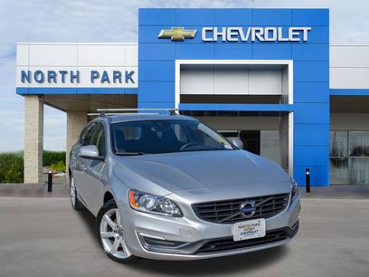 Used 2016 Volvo V60 T5 Premier w/ Convenience Package