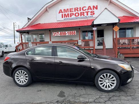 Used 2011 Buick Regal CXL FWD image 1