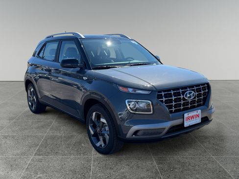 New 2026 Hyundai Venue SEL FWD image 7