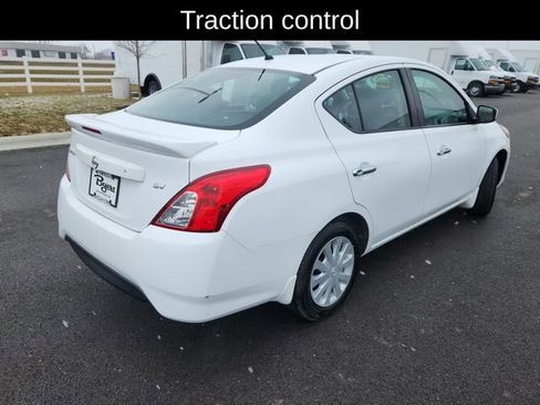 Used 2019 Nissan Versa SV image 10
