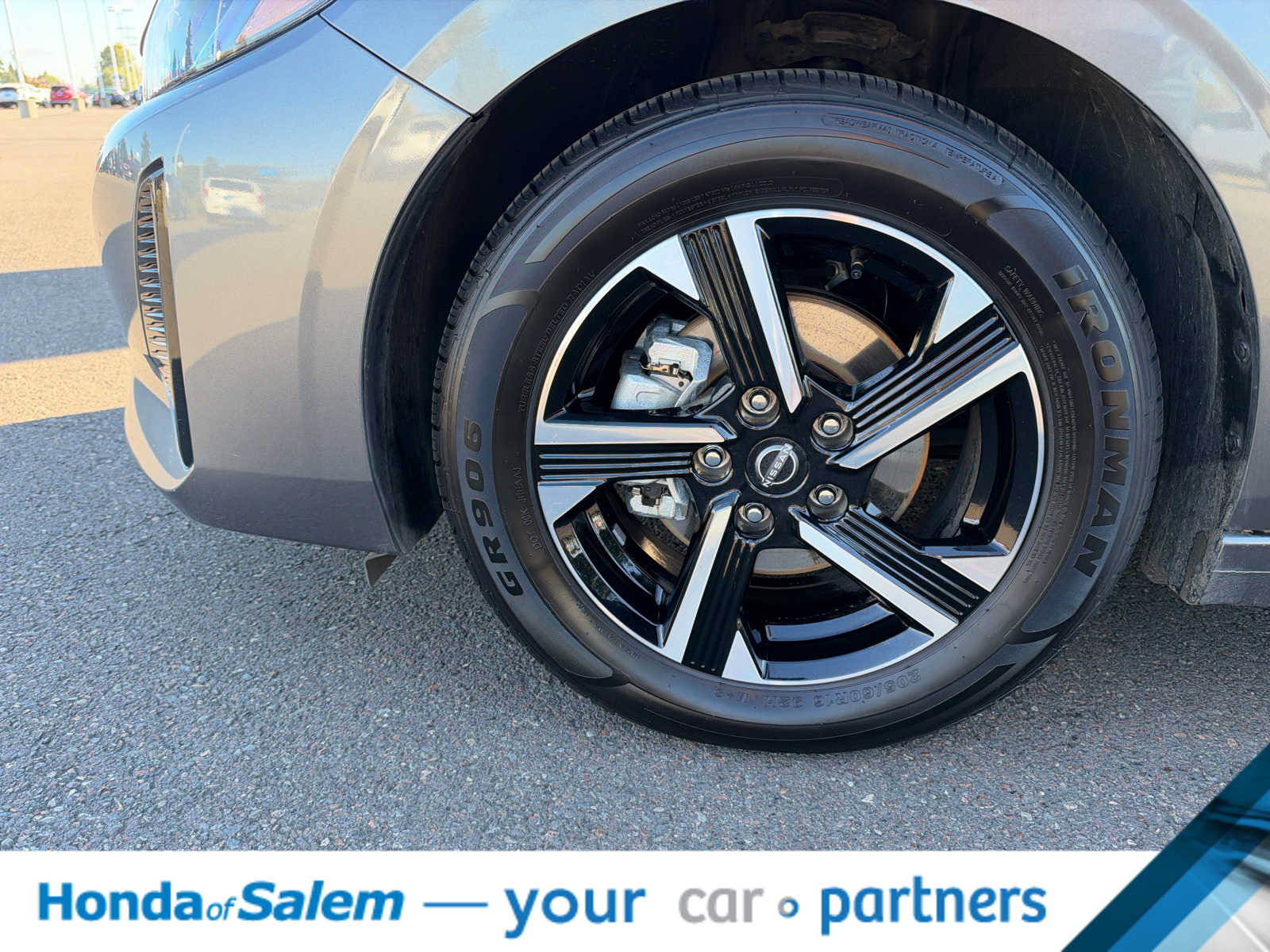 Used 2024 Nissan Sentra SV FWD image 8