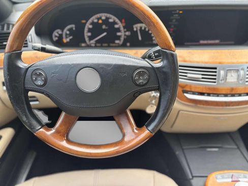 Used 2007 Mercedes-Benz S 550 image 23