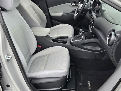 Used 2023 Hyundai Kona SEL w/ Convenience Package AWD/4WD image 18