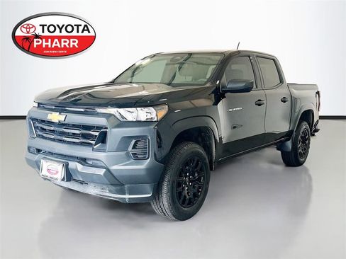 Used 2025 Chevrolet Colorado W/T w/ WT Custom Package RWD image 1