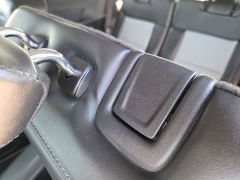 Used 2024 Ford Explorer XLT w/ Equipment Group 202A image 13