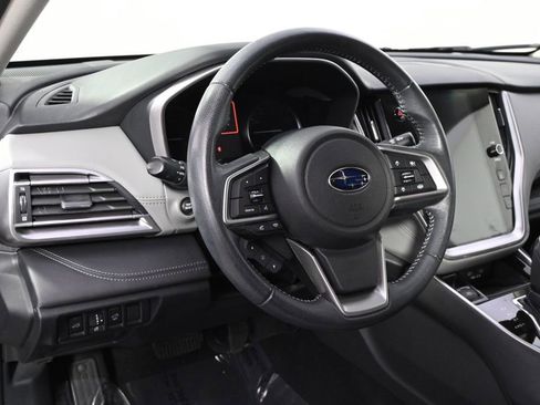 Used 2022 Subaru Outback Limited image 11