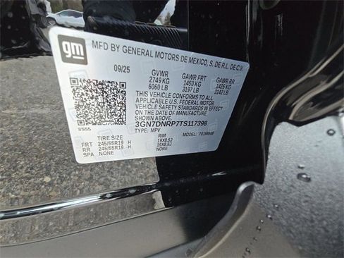 New 2026 Chevrolet Equinox EV LT w/ LPO, All-Weather Mat Package image 35