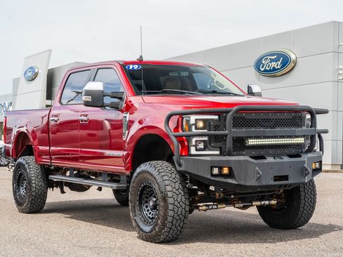 Used 2019 Ford F250 Lariat w/ Chrome Package AWD/4WD image 11