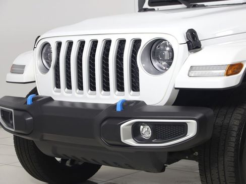 Used 2023 Jeep Wrangler Unlimited Sahara w/ Cold Weather Group AWD/4WD image 52