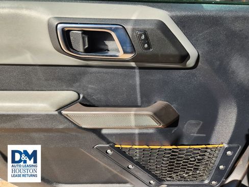 Used 2023 Ford Bronco Badlands image 29