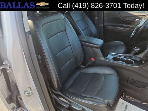 Certified 2019 Chevrolet Equinox Premier w/ LPO, Floor Liner Package FWD image 28