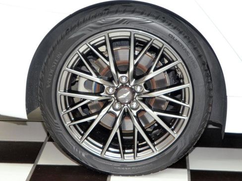 Used 2018 Genesis G80 3.3T Sport image 12